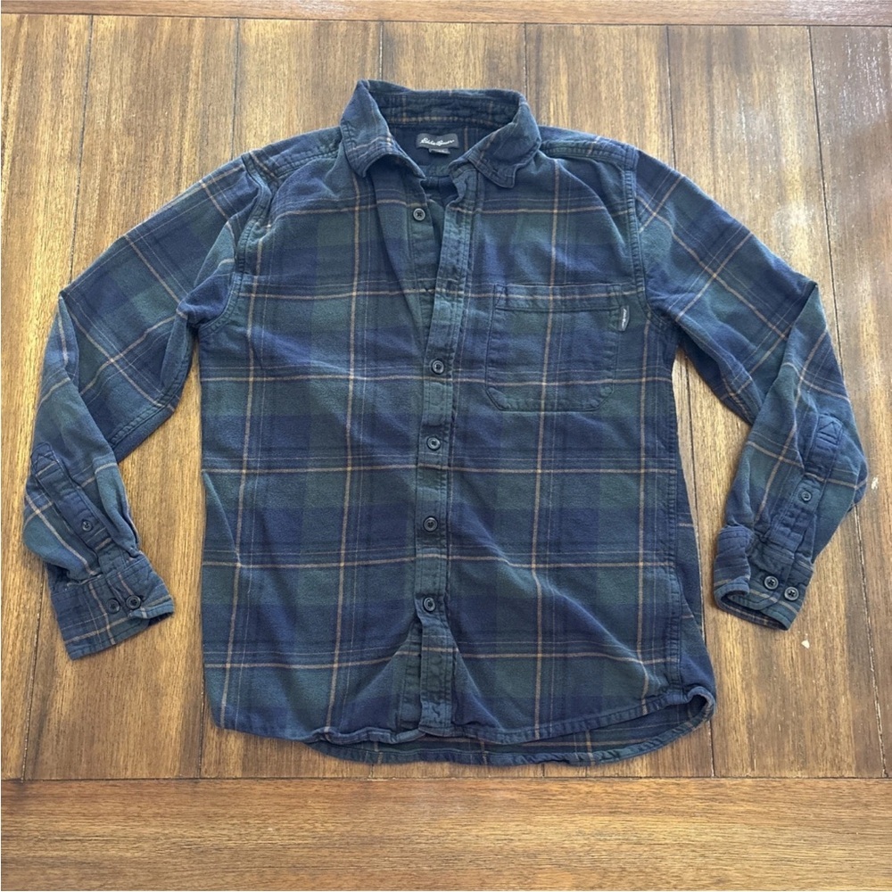 EDDIE BAUER Women Button Down Collar Blue Plaid Flannel Shirt Women's Size Small - Picture 2 of 15